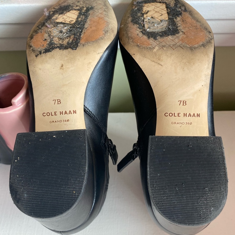 Worn once Cole Haan Black Leather Ankle Boots with chunky heel & zipper closure - Picture 8 of 12